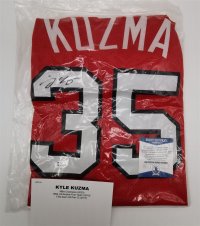 Autographed Basketball Jersey Kyle Kuzma #35 Washington...