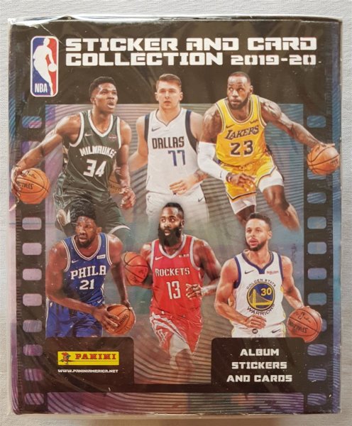 Panini NBA Basketball Sticker Box 2019-20- 50 Packs mit 250 Stickern + 50 Karten